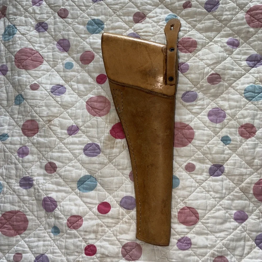 handmade leather holster left hand 12x5 Brown